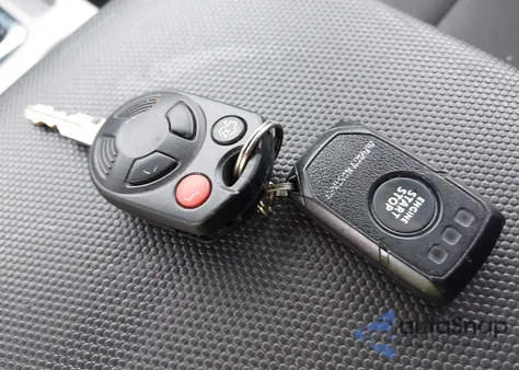 2012 Ford Escape Xlt из США, поврежденный, VIN 1FMCU9D7XCKB15559